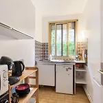 Charming Studio In The Heart Of Paris 16Th District