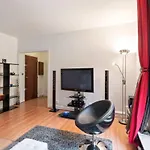 Charming Studio In The Heart Of Paris 16Th District