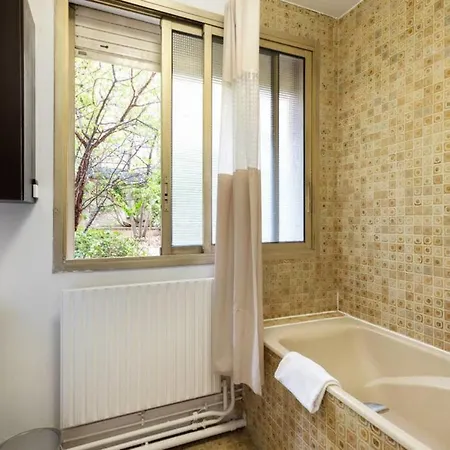 Charming Studio In The Heart Of 16th District Apartment *